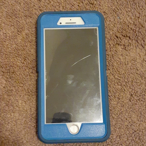 Protective Blue iPhone 7 Plus Case - Picture 3 of 4